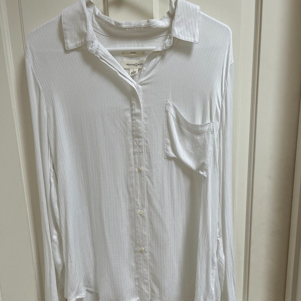 NWT Treasure & Bond Dobby Classic Shirt, Larger